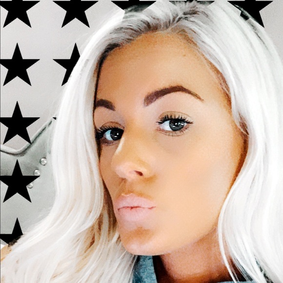 Meet your Posher, Blake - Picture 1 of 1